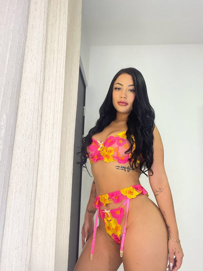 Mia